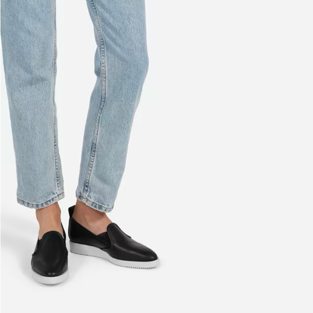 Everlane Slip On Leather Pointed Toe Sneakers